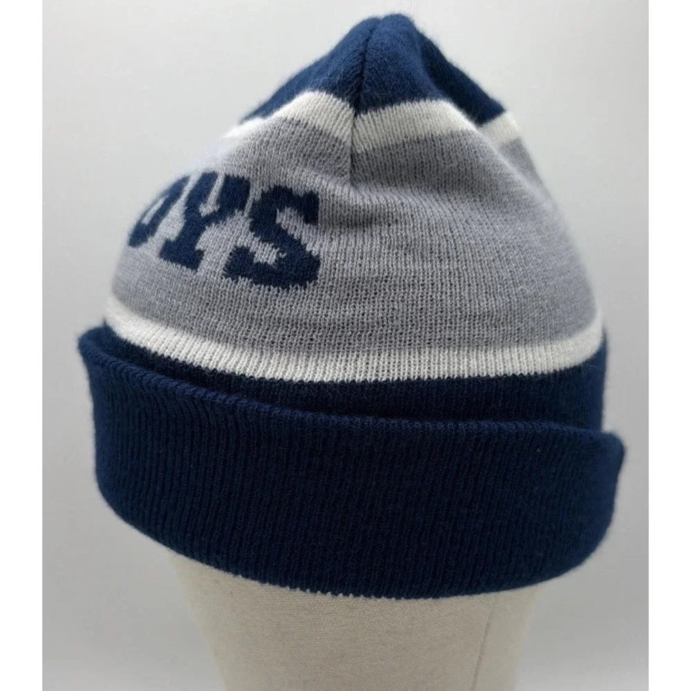 Dallas Cowboys Knit Beanie Hat 100% Acrylic Navy Blue, Gray & White Winter Cap.